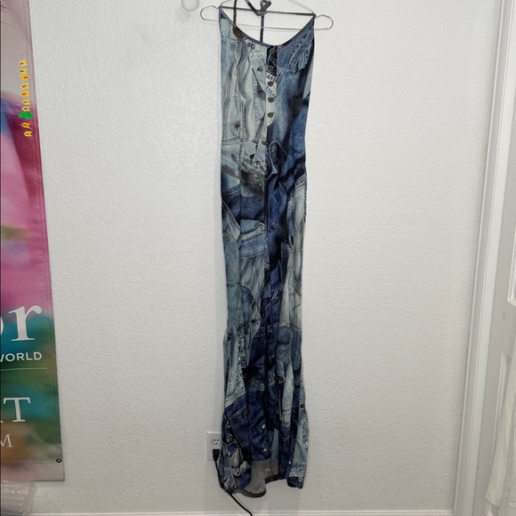 NWT Moschino Jeans Long Denim Dress in Fantasy Print Large/US 12 Revolve - Picture 2 of 15